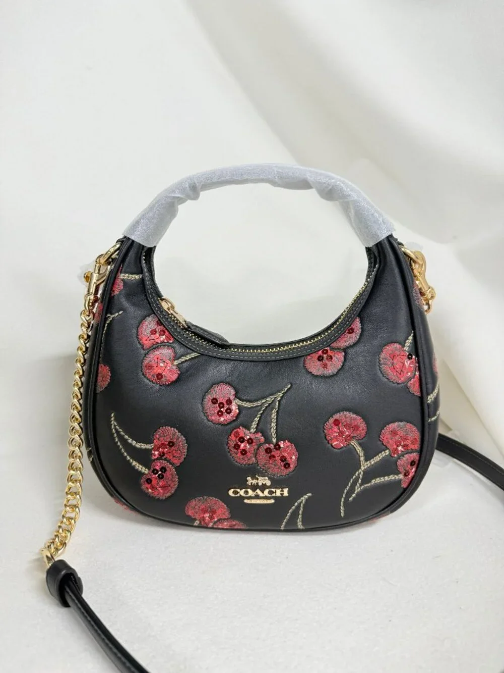 coach Carmen Mini Crossbody Bag With Cherry Print ccz22